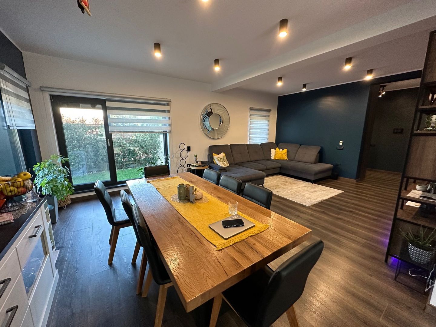 Casa moderna în Dumbravita - Ikea cu garaj - Poză 2