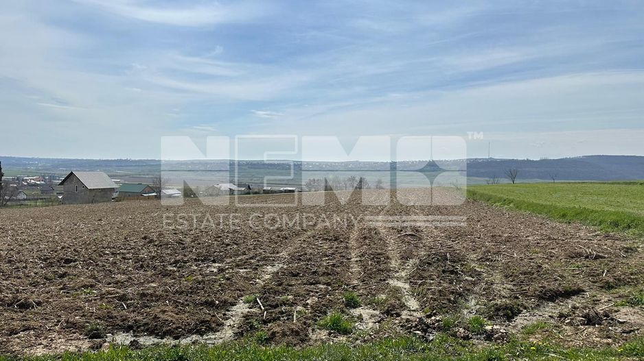 Teren De Vanzare I Patrauti Suceava I Pret: 15€ /mp - Poză 1