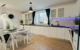 Apartament superb 2 camere + parcare Urban Coresi - Poză 13