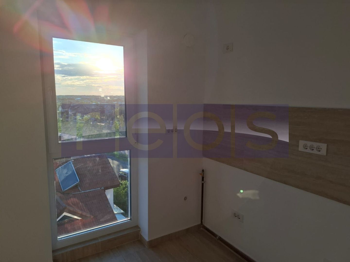 VANZARE 2 CAMERE PLUS BIROU | ZONA BANEASA COMPLEX ANTRACIT | - Poză 2