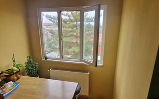 Vand apartament cu 4 camere in zona spitalul judetean,comision ,,0'' - Poză 17