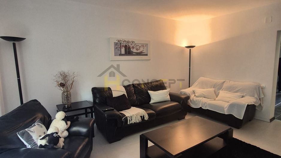 Inchiriere Apartament 3 camere disponibil imediat Bld Decebal - Poză 1