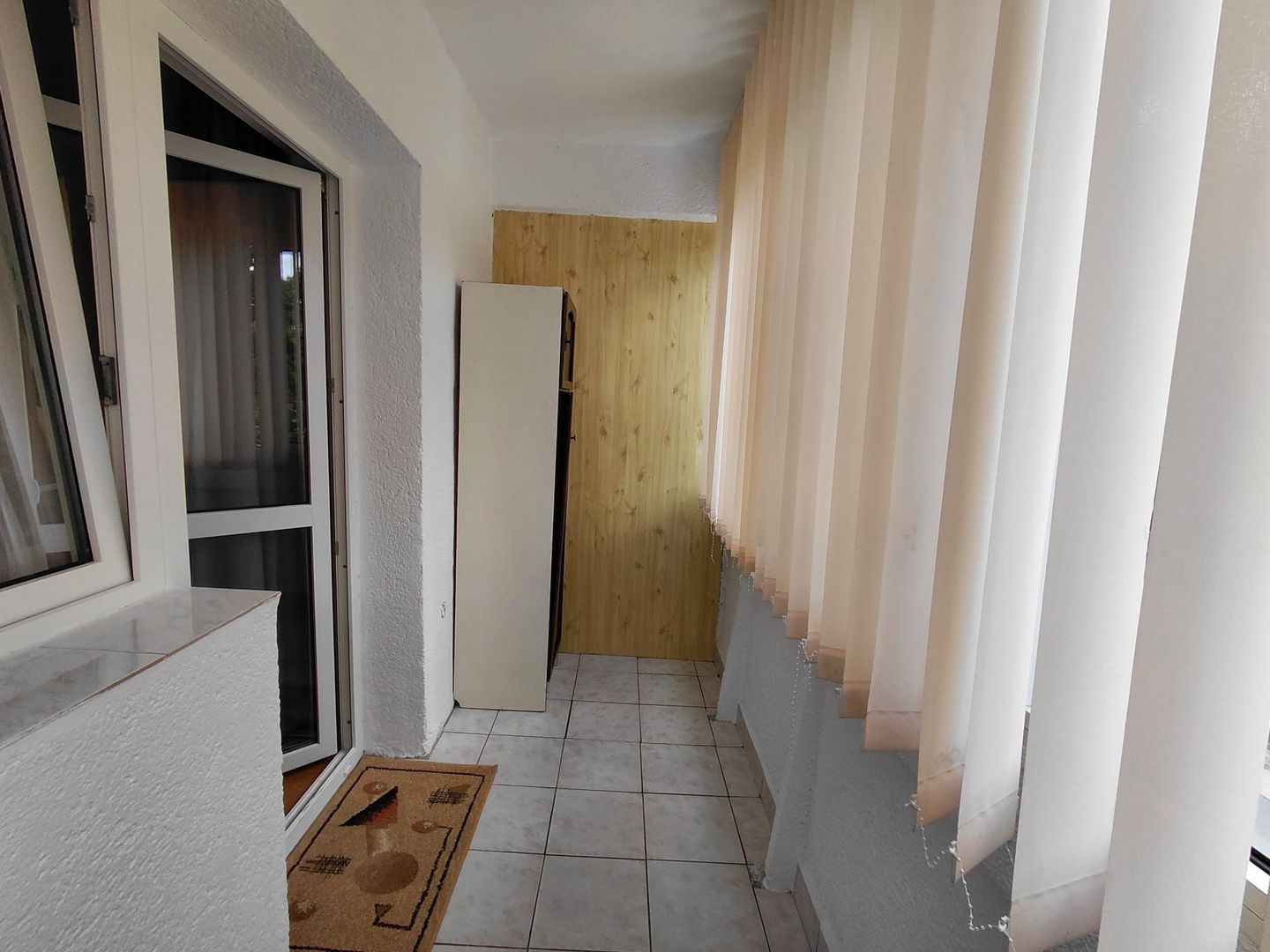 Apartament modern de inchiriat 2 camere etajul 1 Valea Aurie - Poză 7
