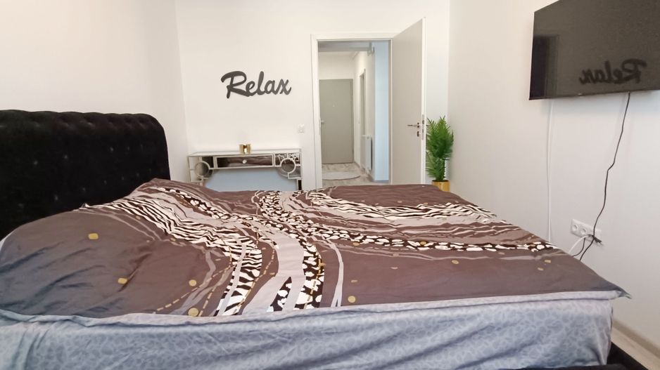 Apartament cu 3 camere,mobilat la prima chirie-Avantgarden - Poză 4