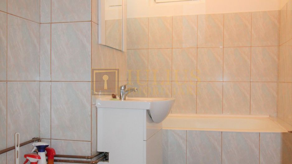 Amplasat intre Iulius Mall si Parcul Botanic, liber. - Poză 15