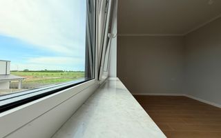 Bucovăț-Duplex 4 Camere-La Cheie - Poză 18