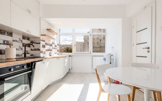 Spatiu birou 75mp + balcon | 3 camere | 2 bai | bucatarie | Cipariu - Poză 5