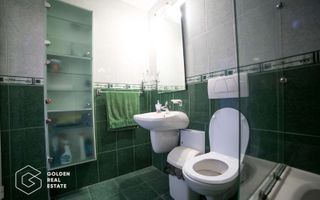 Apartament superb, ultracentral, 3 camere, centrala proprie si 2 locuri parcare - Poză 9