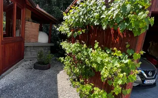 Casă de vânzare în Covasna - complet renovată, mobilată și utilată! - Poză 22