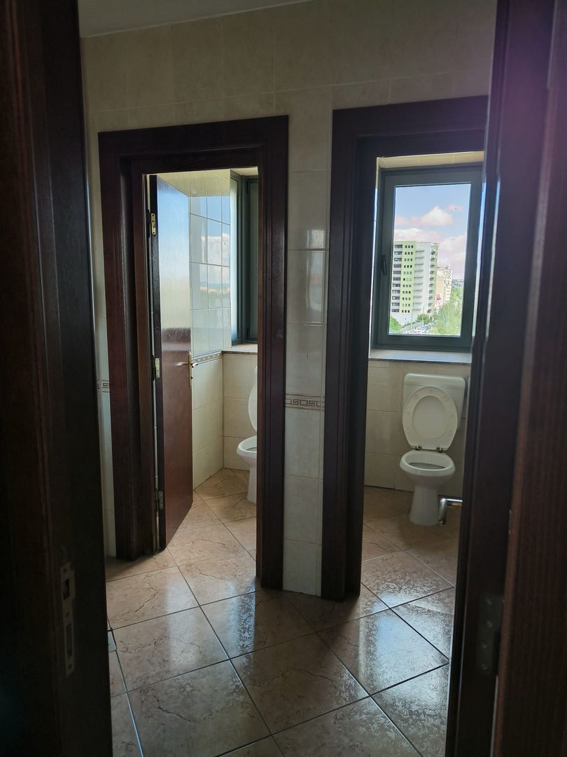 Spatiu de birouri zona Astra - Poză 16