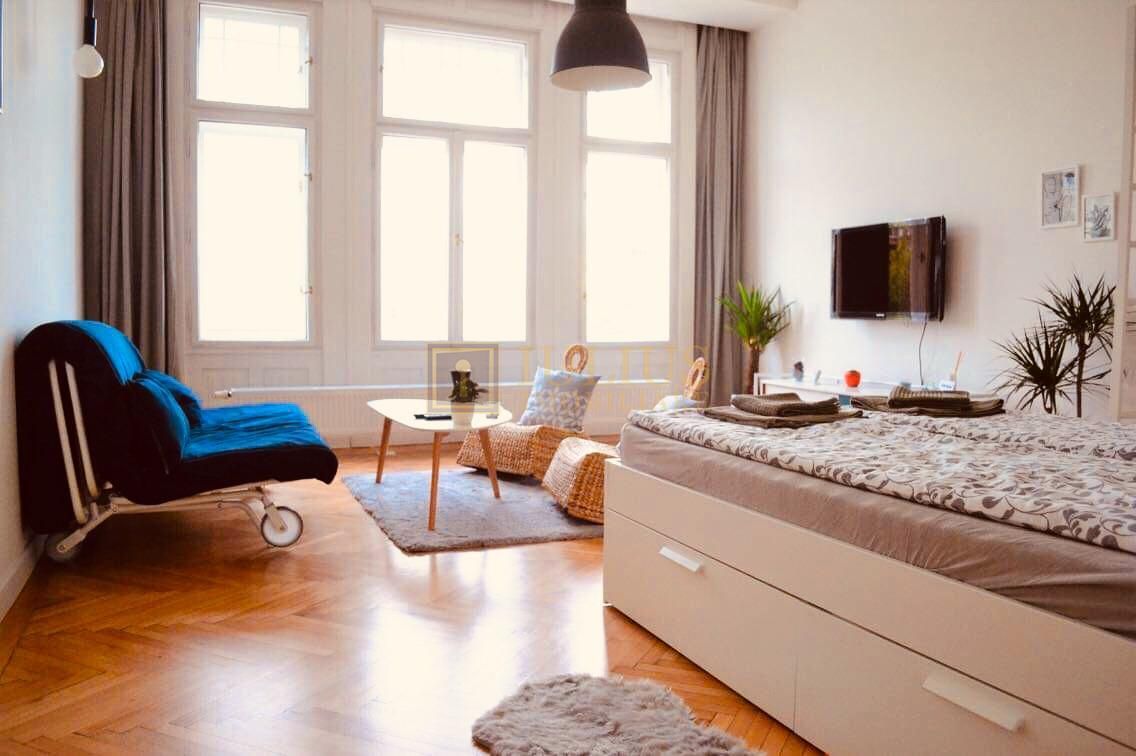 Amenajat modern, centrala proprie, cladire istorica - Poză 5
