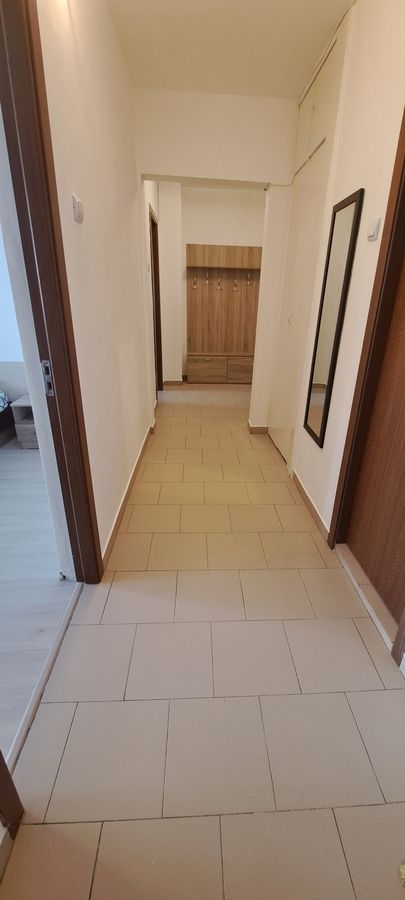 Apartament 2 camere renovat complet, etaj intermediar, liber imediat - Poză 9