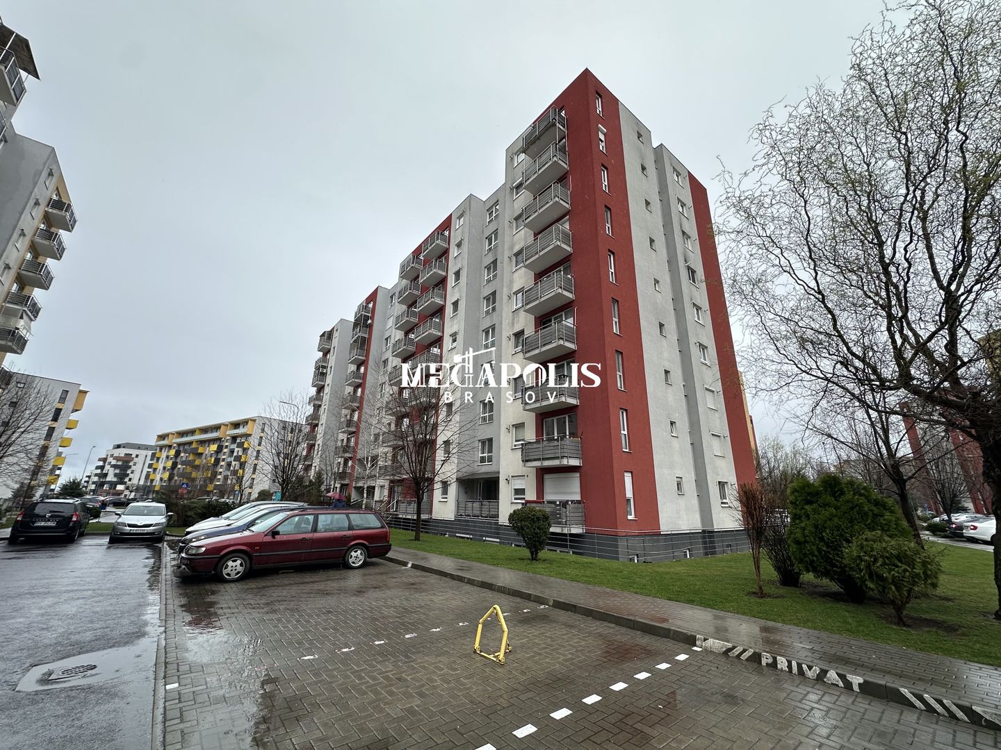 2 Camere Decomandat / Parcare / Boxa - Poză 1