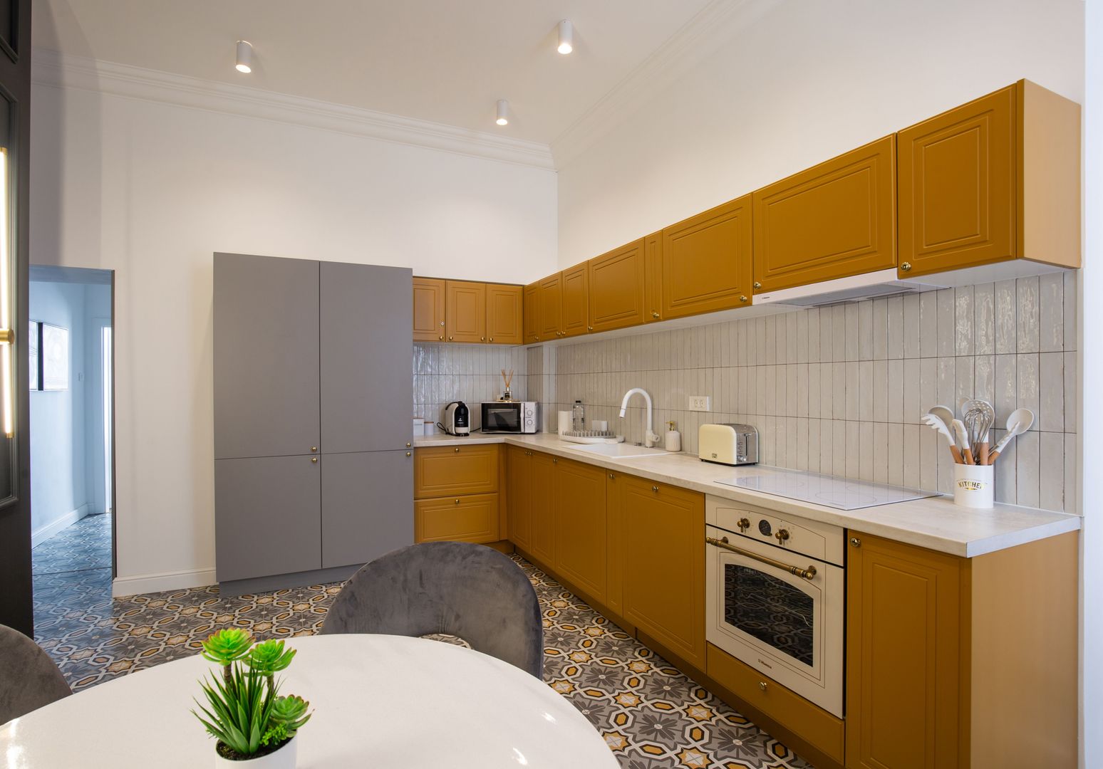 Apartament 2 camere, ultracentral, priveliste Parc 1 Decembrie. - Poză 15