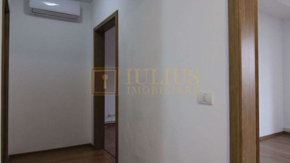 8 incaperi, 2 bai, centrala proprie, 3 locuri de parcare; Lipovei. - Poză 22