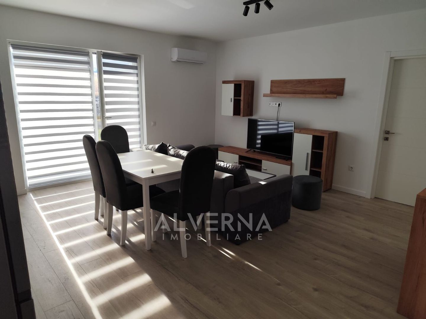 Apartament 2 camere 48mp | terasa | parcare | bloc nou | cartier Iris - Poză 1