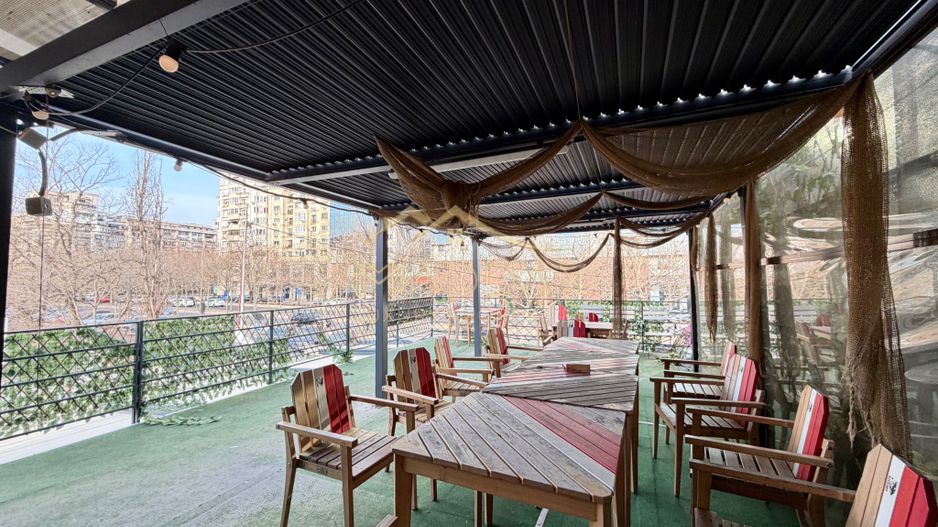 Spatiu Comercial  *731mp* / VAD stradal 31m / 19 locuri de parcare // Unirii - Poză 31