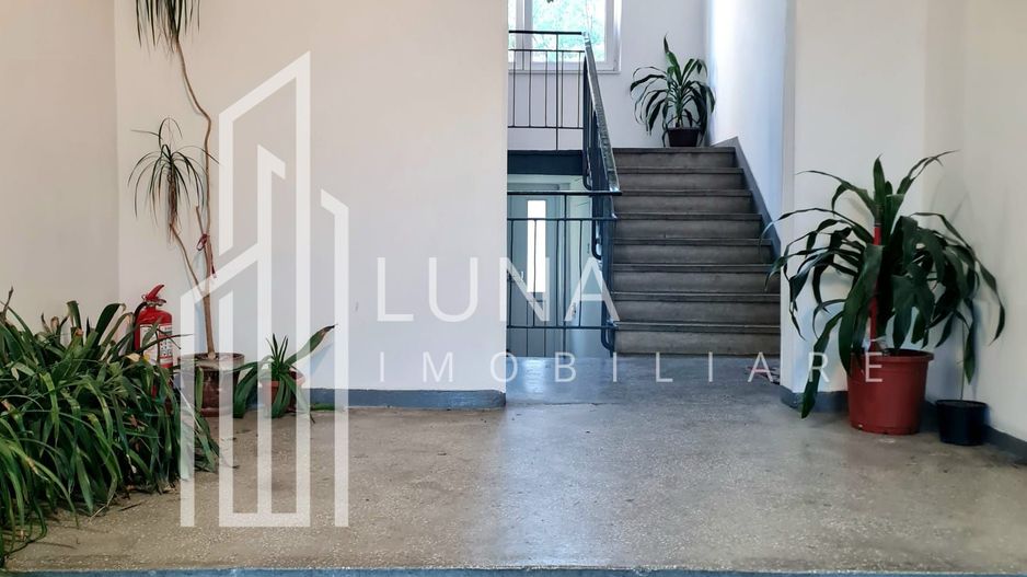 Apartament decomandat cu 3 camere de vânzare | Tudor - Poză 9