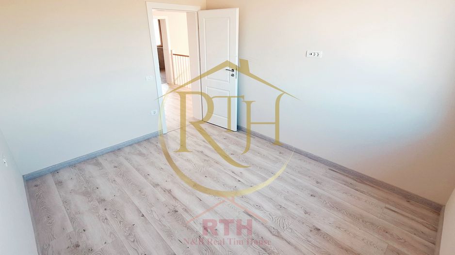 Oferim spre vanzare Duplex cu 5 camere situat in Giroc aproape de DAF - Poză 12