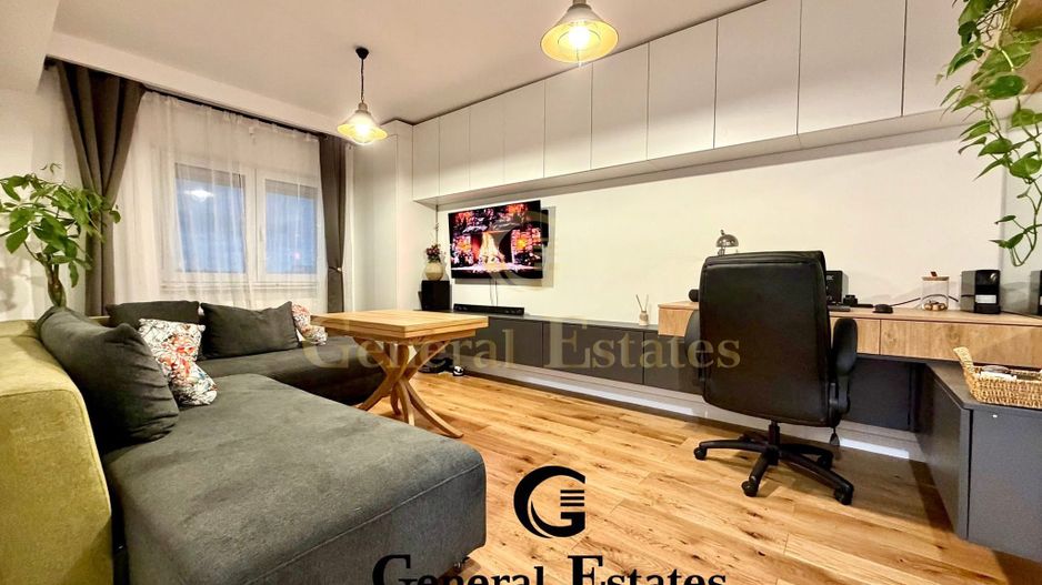 Vânzare apartament cu 1 cameră -Ultracentral - Complet Renovat - Poză 1