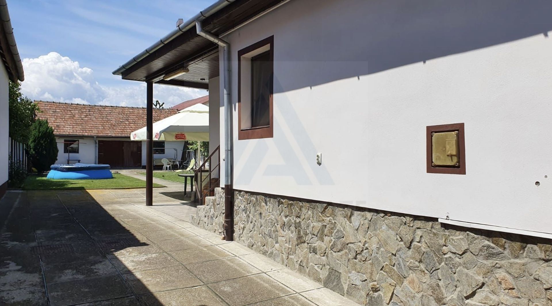 Casa individuala 4 camere D+P+P cu panouri fotovoltaice în Șelimbăr - Poză 1