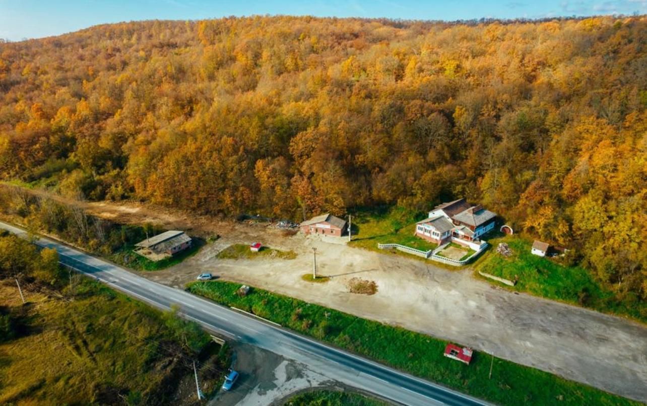 Pensiune 12 camere, vulcanizare, spălătorie pe DN7 - Poză 10