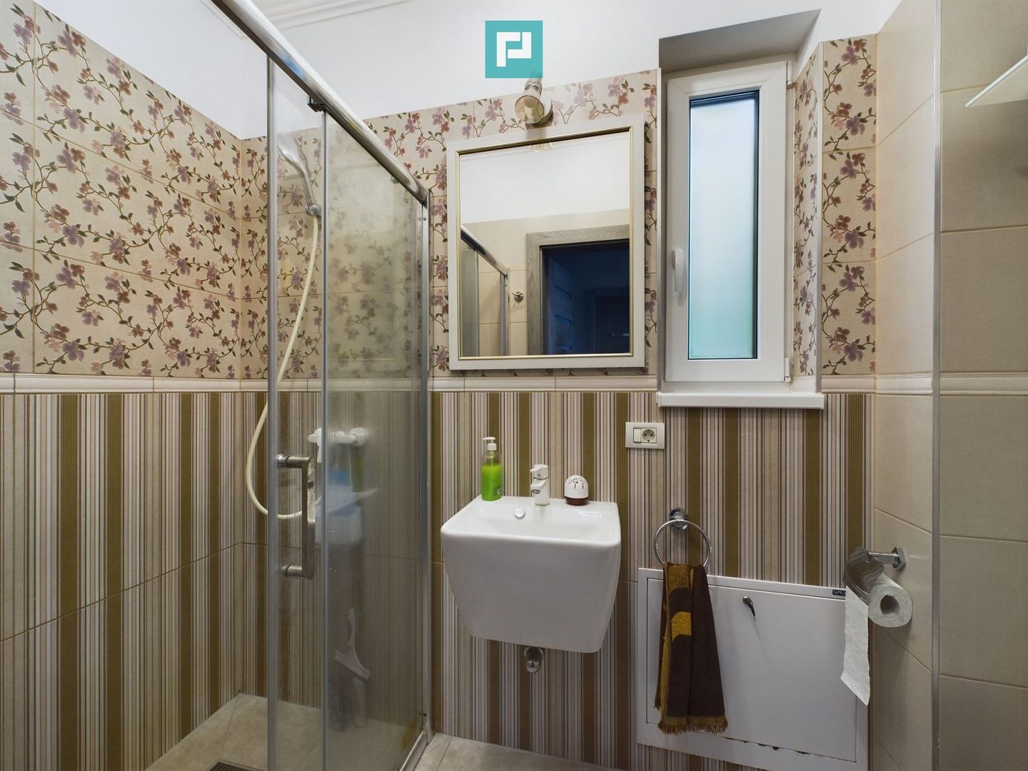 Duplex 1/2 Moşniţa Nouă - Poză 8