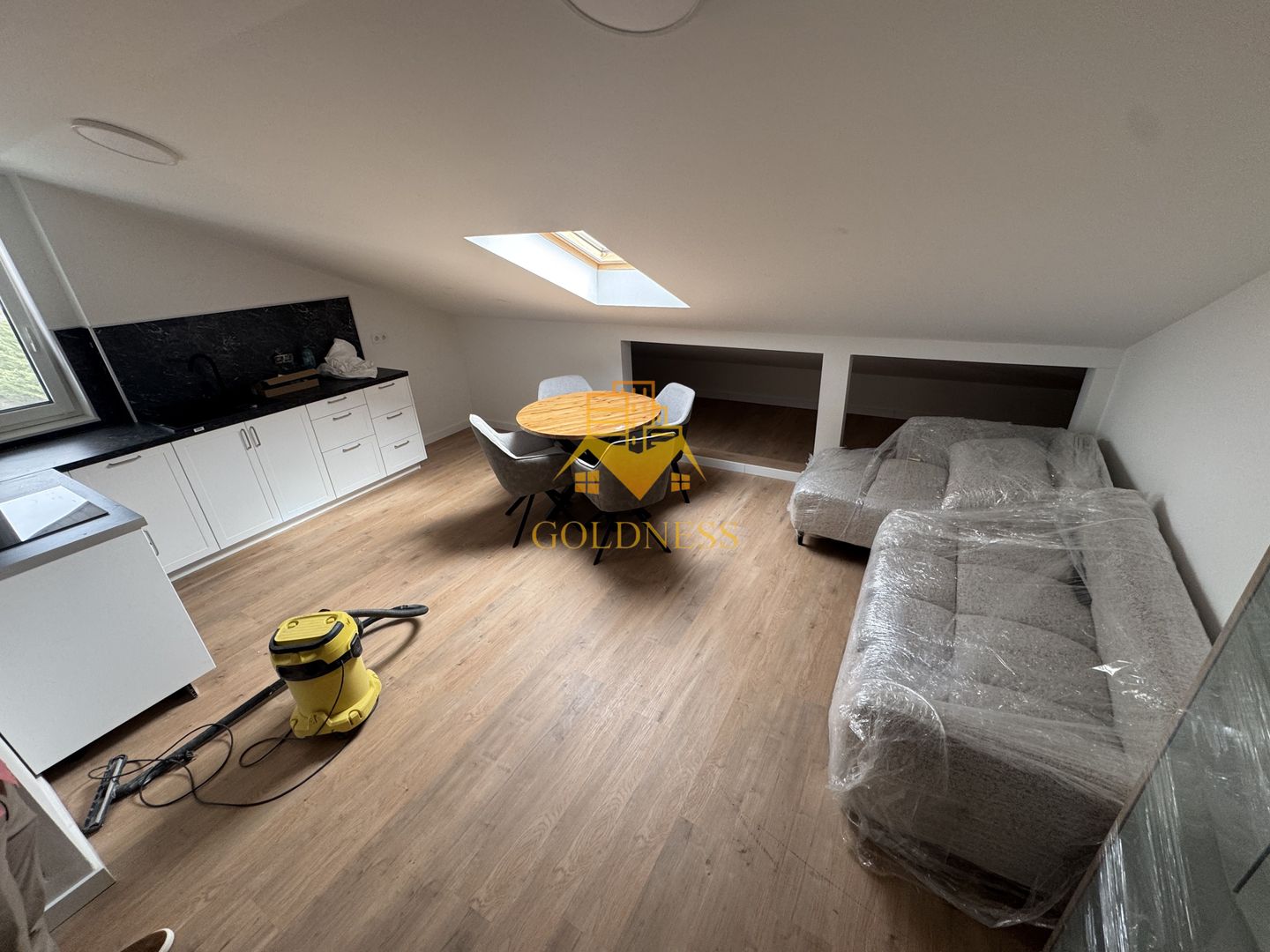 2 camere Modern Bloc Nou Mansarda Cartierul Europa zona Eugen Ionesco - Poză 1