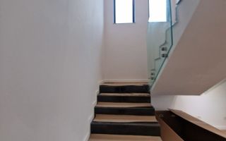 Casă single P+1+Pod în Otopeni - Poză 7