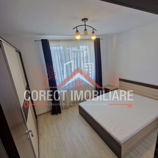 Apartament de vanzare 3 camere zona Subcetate - Poză 2