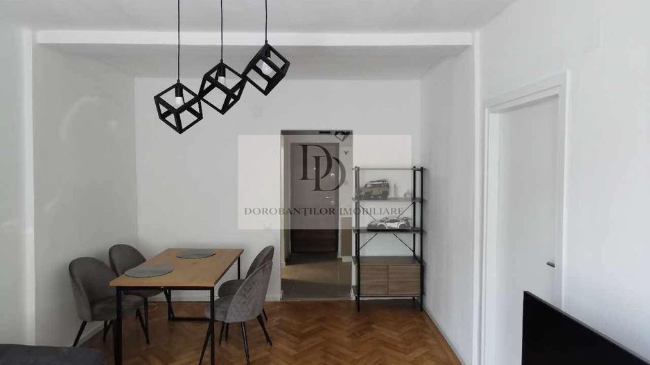 Apartament 2 camere de vânzare-etaj intermediar – zonă semicentrală - Poză 2
