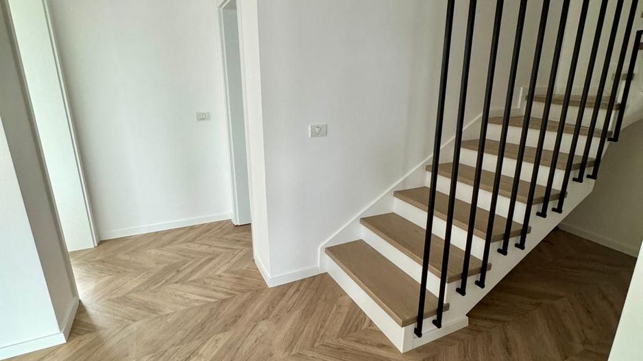 Calitate si spatiu generos! Duplex cu 5 camere - Poză 9