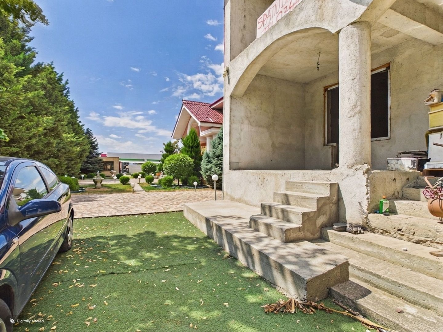 Clădire 850 mp, Czaran Gyula, 8 parcări - Poză 2