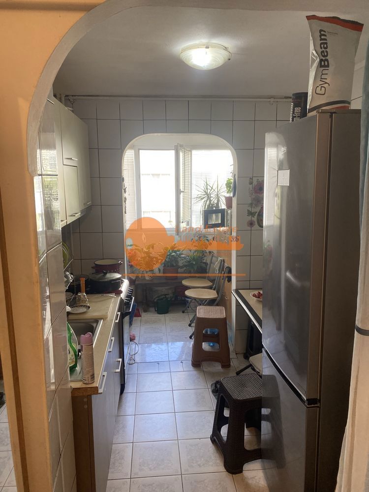 Apartament 3 camere decomandat Chisinau - Poză 6