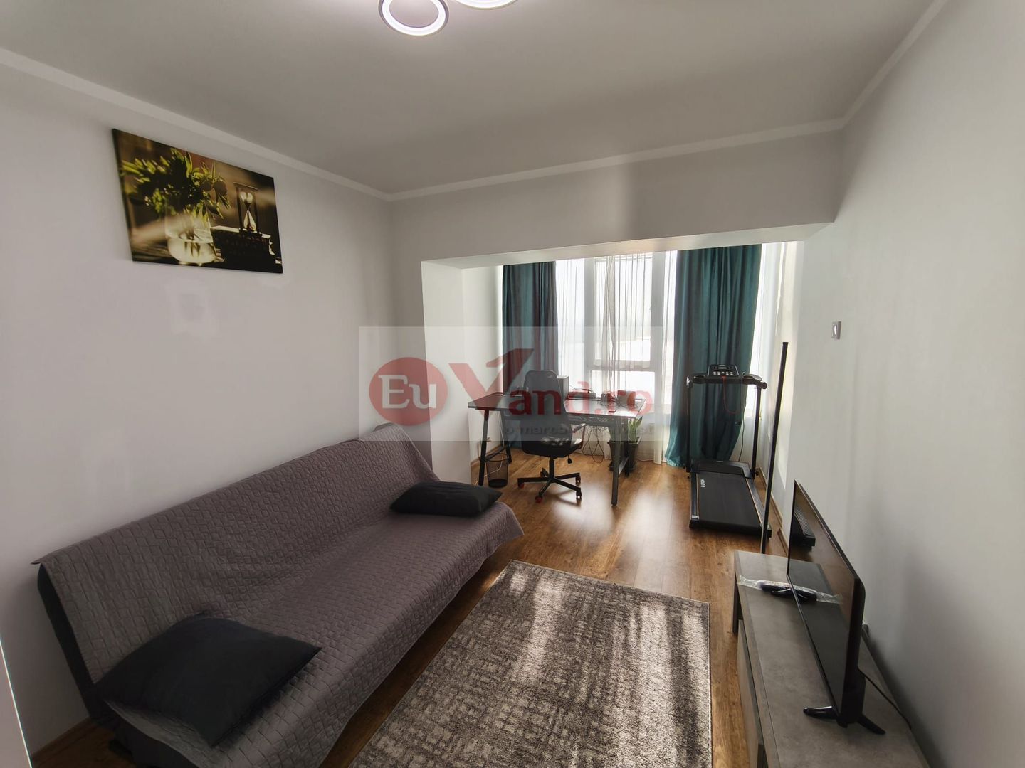 De inchiriat apartament spatios, 3 camere, pe Faleza, 850 euro - Poză 12