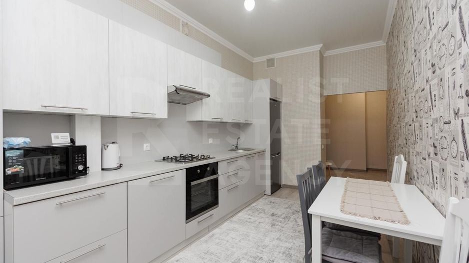 Chirie, apartament, 2 camere, strada Nicolae Starostenco, Centru - Poză 3