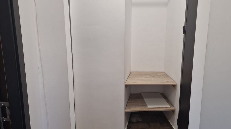 Garsoniera Superba Pajura Cu Centrala - Poză 10