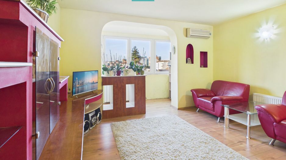 Apartament 3 camere de inchiriat - 360 €/lună - Poză 4