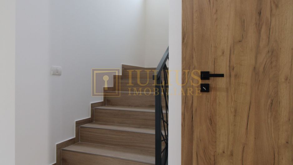 Casa zona Lunei, 5 camere + 3 bai, centrala proprie, rezidential sau birouri ! - Poză 17