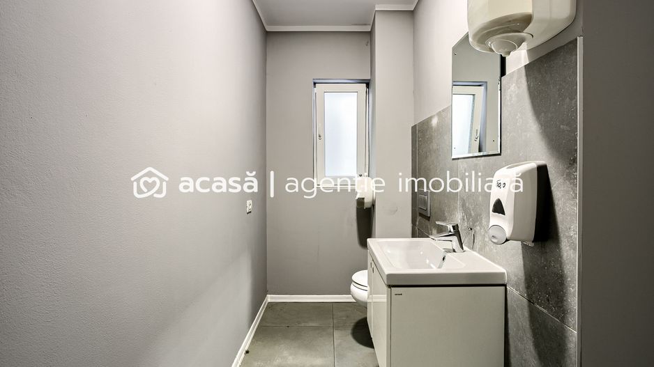 De vânzare spațiu de birouri ultracentral Arad Plazza - Poză 8