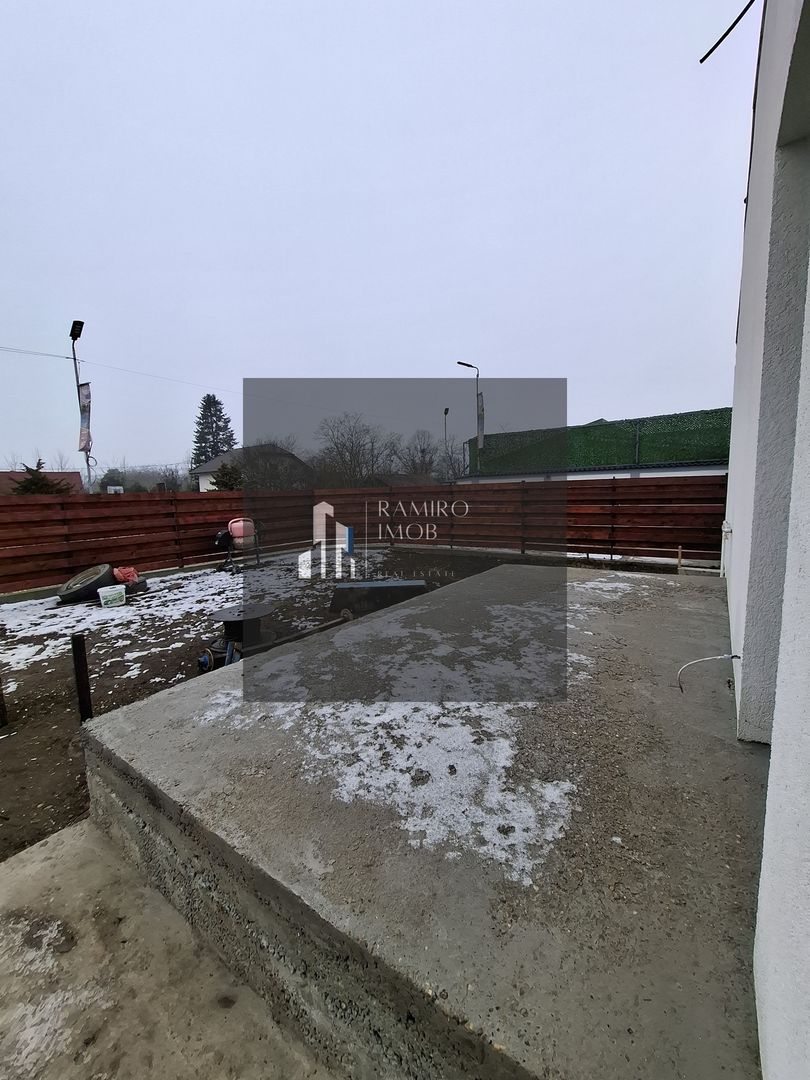 DUPLEX 3 Camere , TERASA SI CURTE. - Poză 6