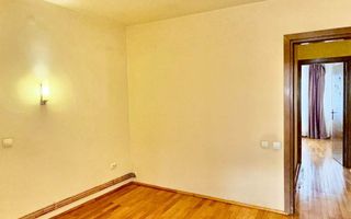 Apartament 4 camere de vânzare | Râmnicu Vâlcea, Central - Poză 4