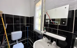 Casa de vanzare-vis-a-vis de Casa Studenților/Craiova - Poză 23