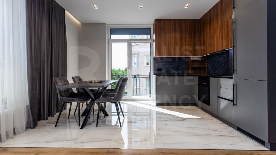 Chirie, apartament, 2 camere, str. Petru Movilă, sectorul Centru - Poză 3