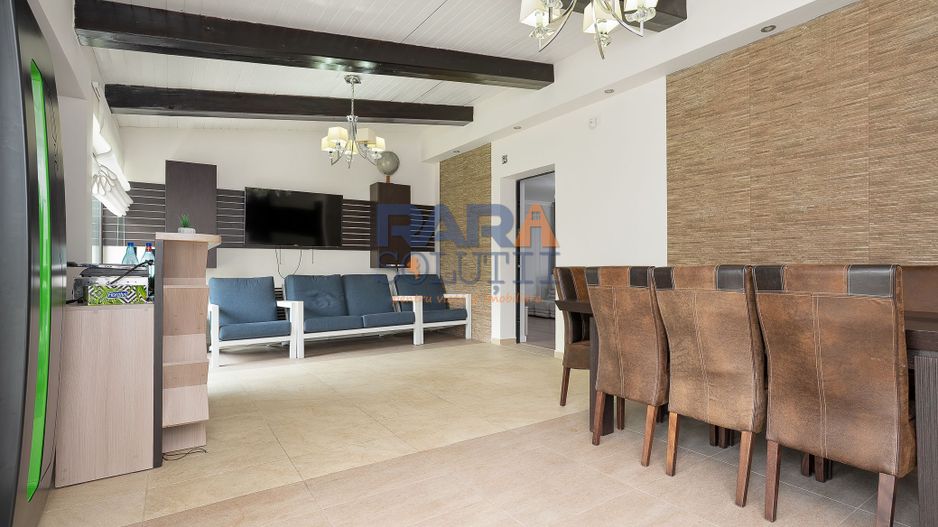 Casă 4 camere / două băi (mobilată și utilată) 860 mp teren - Poză 2