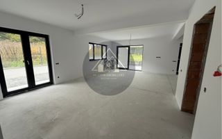 Casa noua, Medias - Poză 13