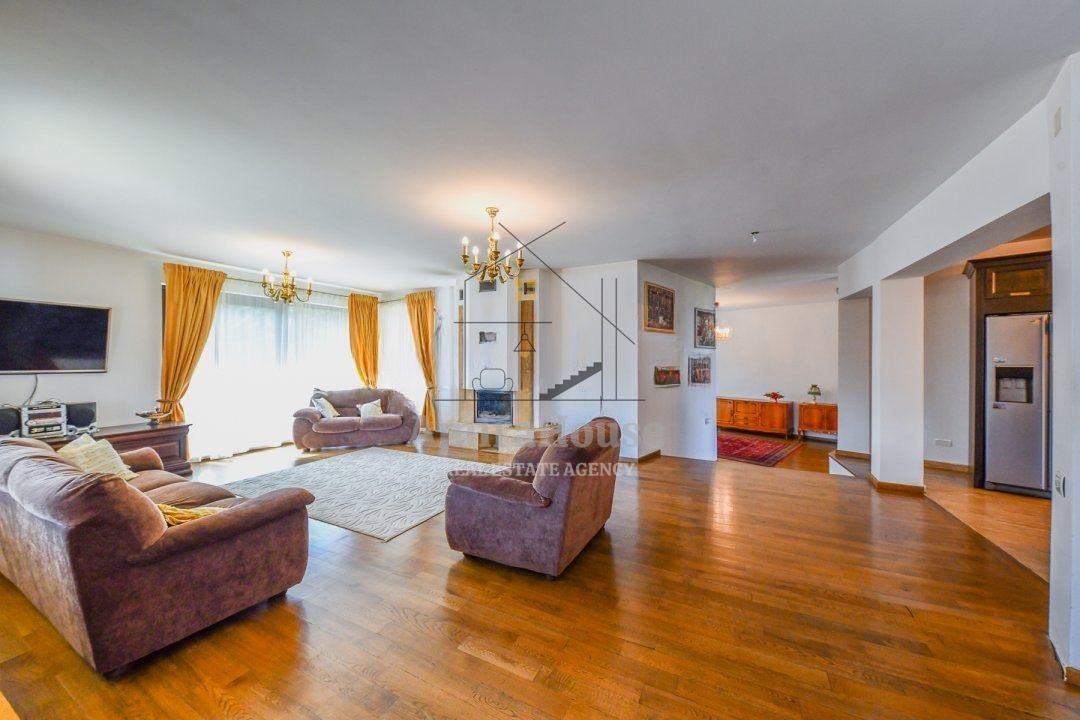 Casa individuala, 5 camere, garaj, teren 648 mp, panorama, cartierul Europa - Poză 5