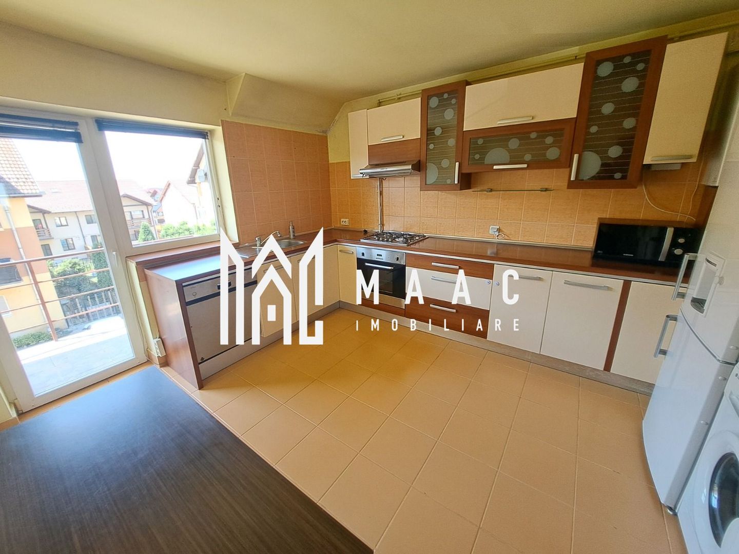 Apartament 2 camere | Etaj 2 | Balcoane | Parcare | Selimbar - Poză 3