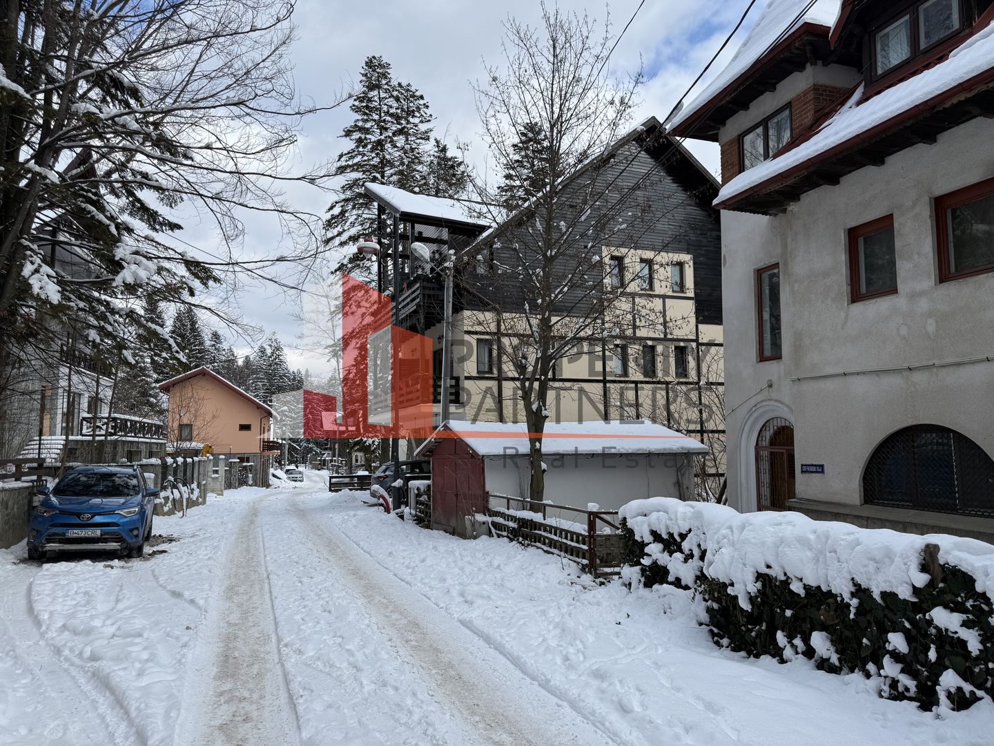 Pensiune Sinaia Langa Castelul Peles | Investitie sigura. - Poză 2