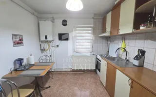 INEL I - Apartament cu centrala pe gaz, loc de parcare si pod de 60 mp - Poză 27